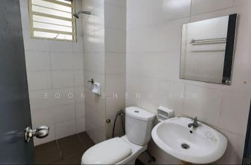 Condominium for Rent at Hijauan Heights - Soon Sheng Law - Bathroom - PropertyGuru.com.my