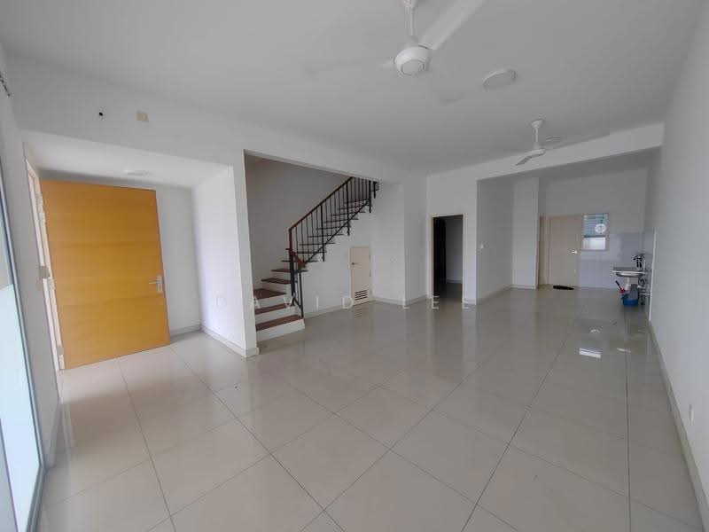 2-storey Terraced House for Rent in Kota Emerald (Rawang) - David Lee - Living Room - PropertyGuru.com.my