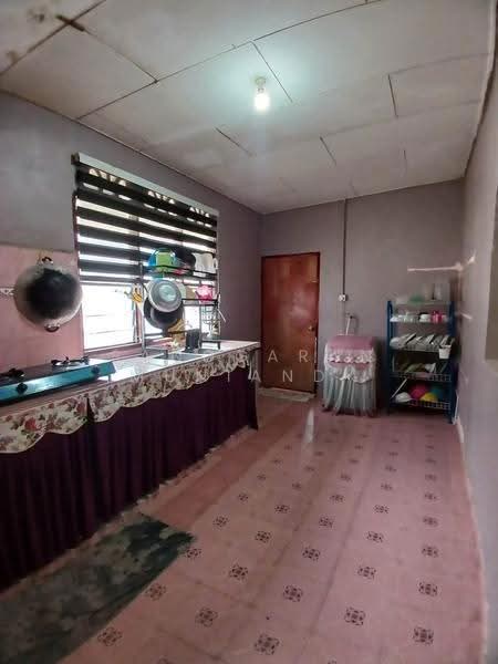 1-storey Terraced House for Sale in Karangan (Kedah) - Sanggaran Muniandy - Kitchen - PropertyGuru.com.my