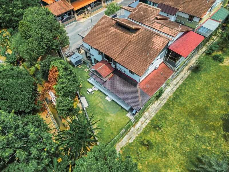 Semi-Detached House for Sale in Sungai Merab (Dengkil) - HADZRIN YUSOF - Exterior - PropertyGuru.com.my