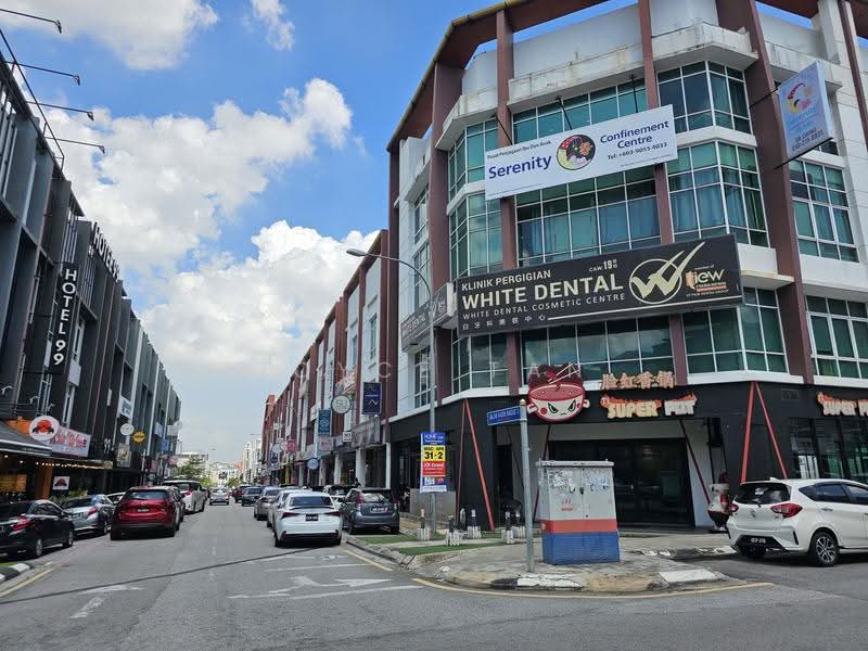 Shop for Rent in Sri Petaling (Kuala Lumpur) - Joyce Tan - Exterior - PropertyGuru.com.my