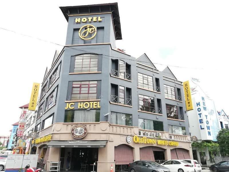 Shop for Rent in Sri Petaling (Kuala Lumpur) - Joyce Tan - Exterior - PropertyGuru.com.my