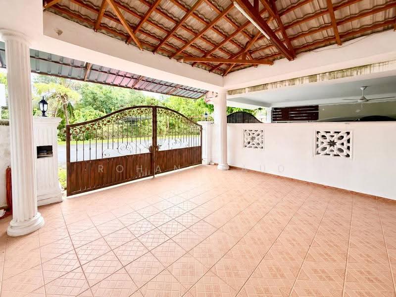 2-storey Terraced House for Sale in Bandar Tasik Kesuma (Beranang) - Rohani Daud - Exterior - PropertyGuru.com.my