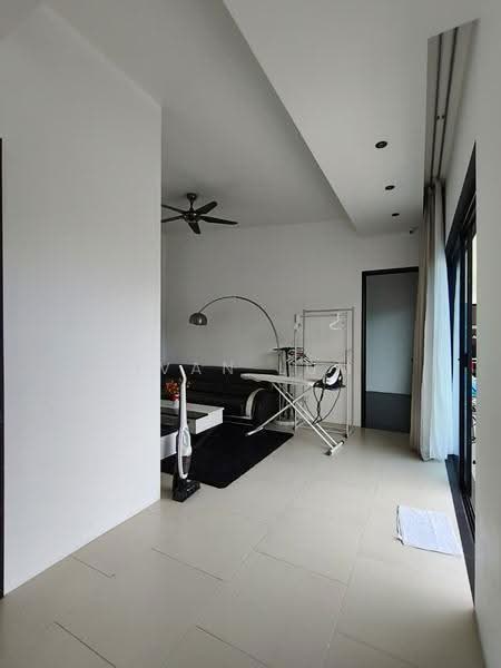 Kondominium untuk Dijual di 20trees - Ivan Lum - Living Room - PropertyGuru.com.my