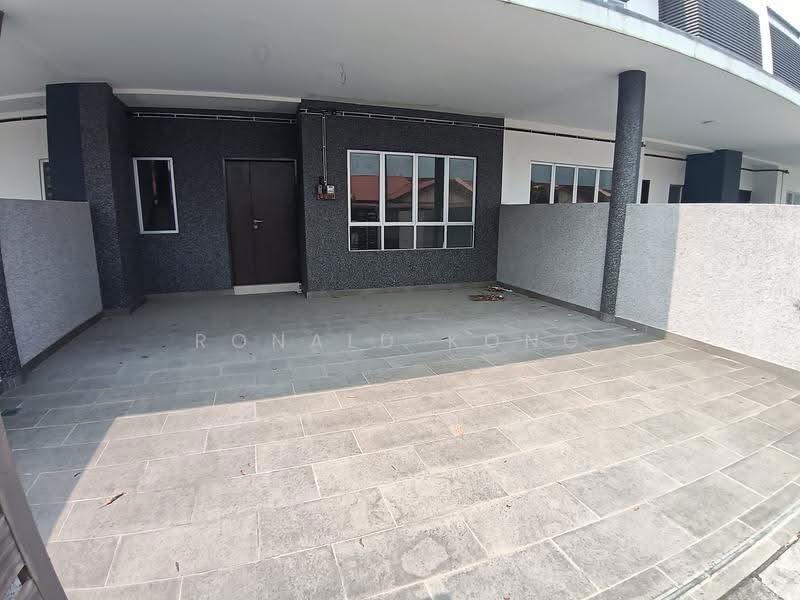 2-storey Terraced House for Sale in Kelebang (Ipoh) - Ronald Kong - PropertyGuru.com.my