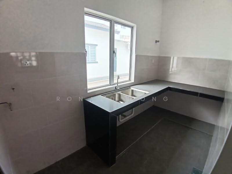 2-storey Terraced House for Sale in Kelebang (Ipoh) - Ronald Kong - PropertyGuru.com.my