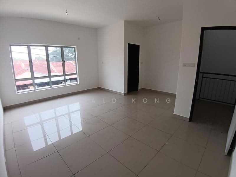 2-storey Terraced House for Sale in Kelebang (Ipoh) - Ronald Kong - PropertyGuru.com.my