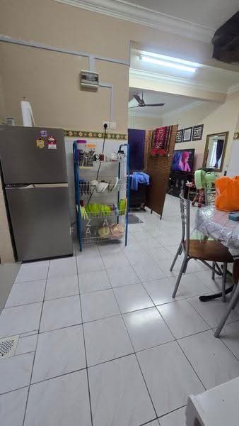 Rumah Kluster untuk Dijual di Kalumpang (Selangor) - Zann Fauzan - Kitchen - PropertyGuru.com.my
