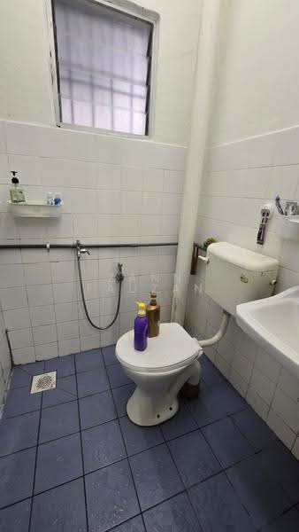 Rumah Kluster untuk Dijual di Kalumpang (Selangor) - Zann Fauzan - Bathroom - PropertyGuru.com.my