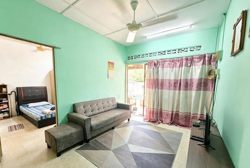1-storey Terraced House for Sale in Taman Sentosa (Klang) - Tabris Wong - Living Room - PropertyGuru.com.my
