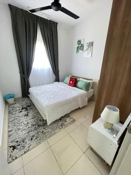 Kediaman Servis untuk Disewa di Alanis Residence - Intan Sharina - Bedroom - PropertyGuru.com.my