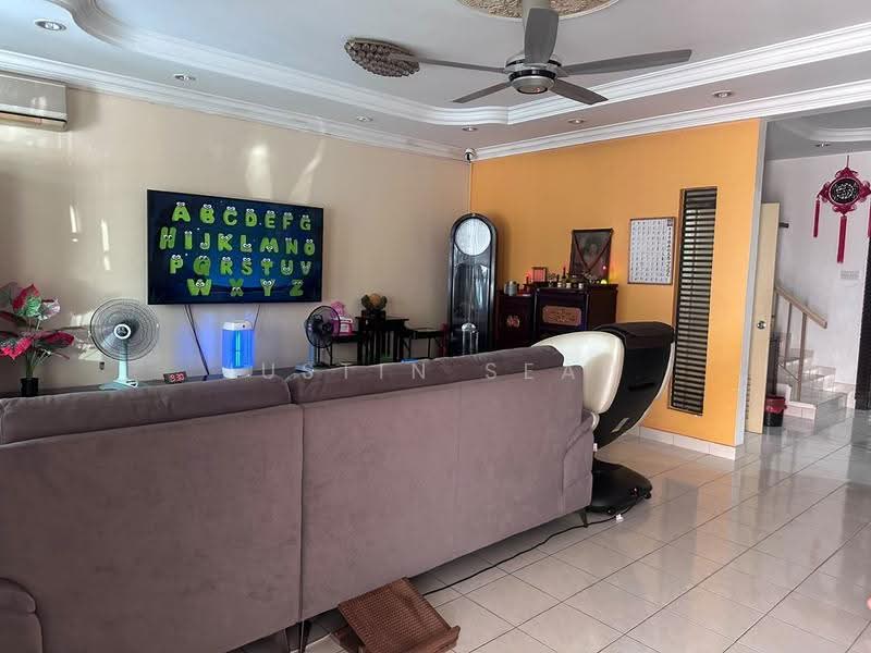 Rumah Teres 2.5-Tingkat untuk Dijual di Taman Megah Kepong (Kepong) - Justin Seah - Living Room - PropertyGuru.com.my