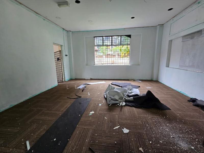 Commercial Bungalow for Rent in Titiwangsa (Kuala Lumpur) - Lee Chin - Interior - PropertyGuru.com.my