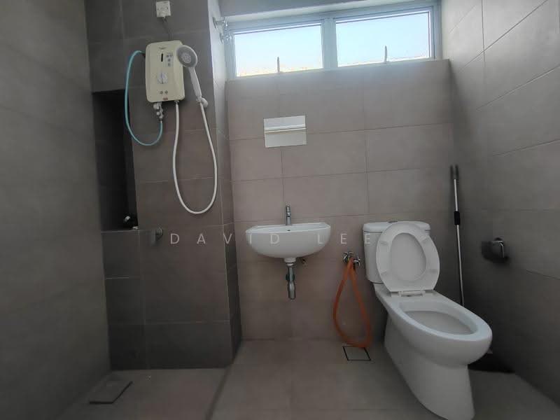 2-storey Terraced House for Sale in Kota Emerald (Rawang) - David Lee - Bathroom - PropertyGuru.com.my