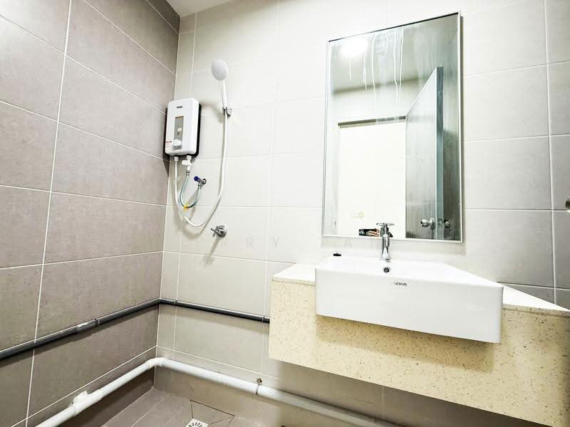 Kondominium untuk Disewa di The Amarene - Jerry Tan - Bathroom - PropertyGuru.com.my