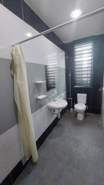 Rumah Teres 1.5-Tingkat untuk Dijual di Taman Klebang Mutiara (Ipoh) - PENNY CHEN - Bathroom - PropertyGuru.com.my
