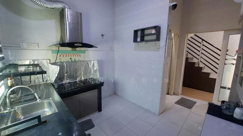 Rumah Teres 1.5-Tingkat untuk Dijual di Taman Klebang Mutiara (Ipoh) - PENNY CHEN - Kitchen - PropertyGuru.com.my