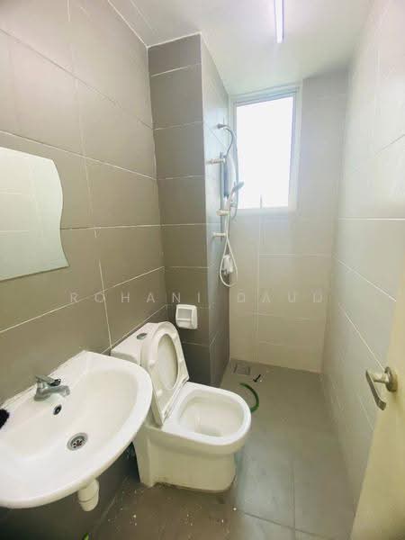 Service Residence for Sale at 3 Elements - Rohani Daud - Bathroom - PropertyGuru.com.my