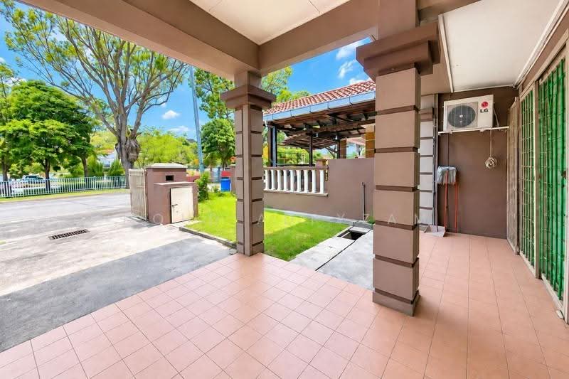 Rumah Teres 2-Tingkat untuk Dijual di Seksyen 13 (Shah Alam) - Mohd Adryzam - Exterior - PropertyGuru.com.my