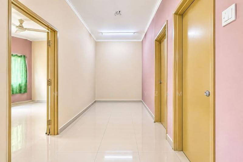Rumah Teres 2-Tingkat untuk Dijual di Seksyen 13 (Shah Alam) - Mohd Adryzam - PropertyGuru.com.my