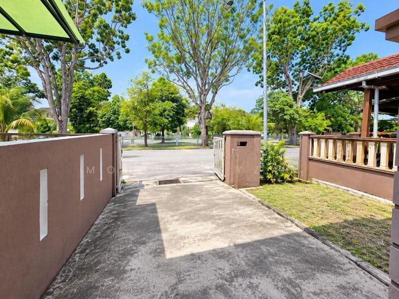 Rumah Teres 2-Tingkat untuk Dijual di Seksyen 13 (Shah Alam) - Mohd Adryzam - PropertyGuru.com.my