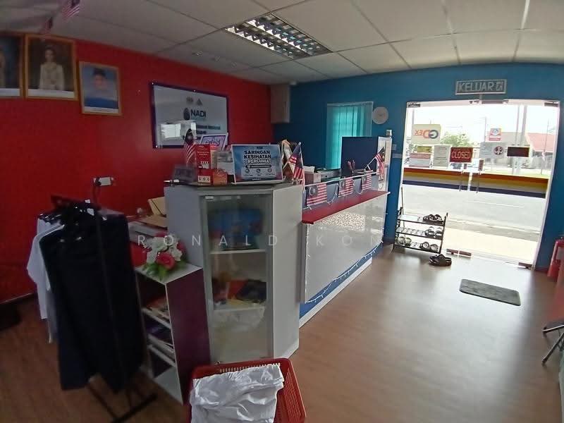 Shop for Sale in Taman Rishah Permai (Ipoh) - Ronald Kong - Interior - PropertyGuru.com.my