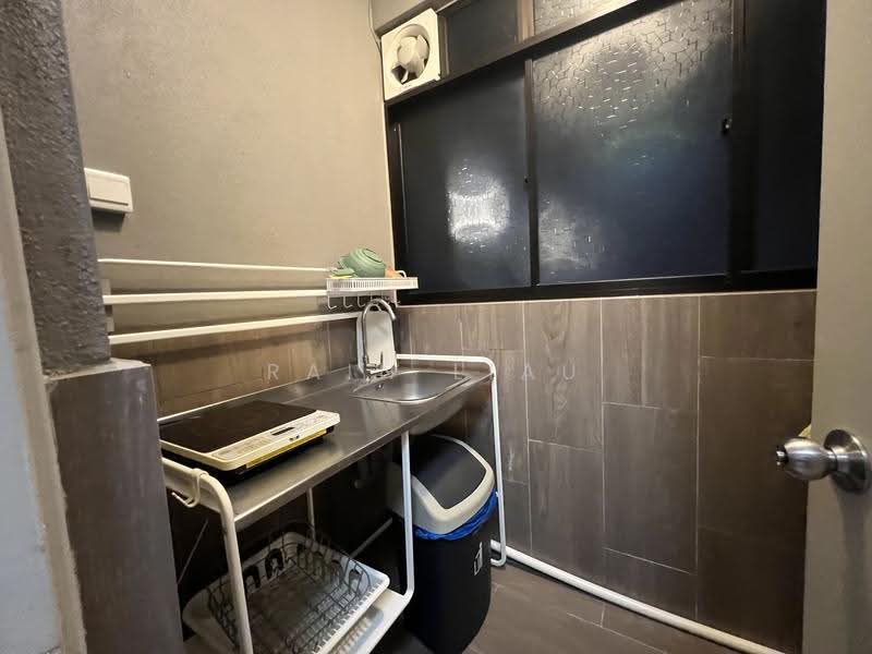 Service Residence for Rent at Geo Bukit Rimau - Rain Liau - Kitchen - PropertyGuru.com.my