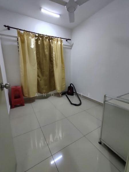 Kediaman Servis untuk Disewa di Alam Sanjung - Andy Tee - 3rd Bedroom - PropertyGuru.com.my