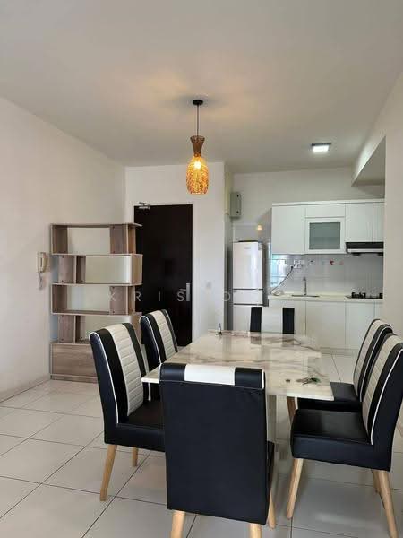 Apartment for Rent at East Bay (Seri Bayan) - Kris Ong - Dining Room - PropertyGuru.com.my