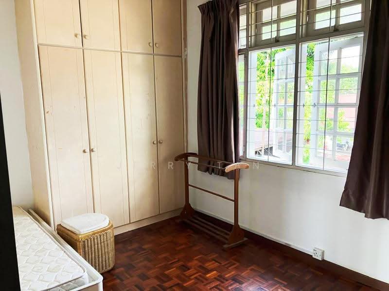 Pangsapuri untuk Disewa di Sri Emas - Jerry Tan - Bedroom - PropertyGuru.com.my
