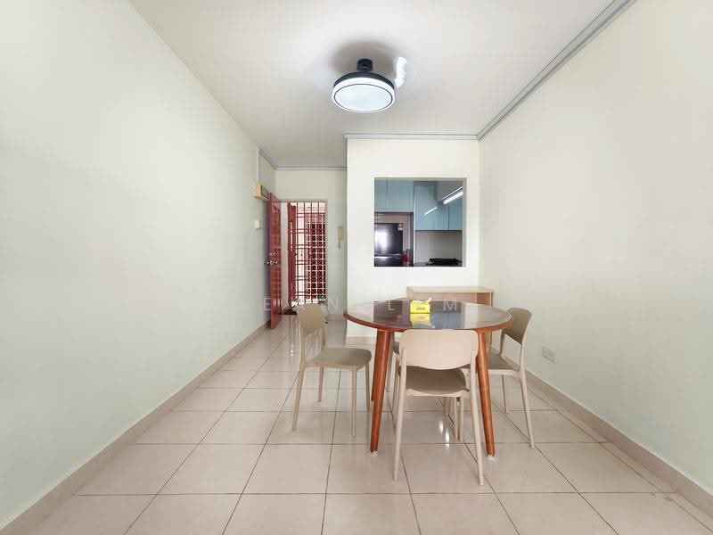 Pangsapuri untuk Disewa di Aliran Damai - Sean Lim - Dining Room - PropertyGuru.com.my