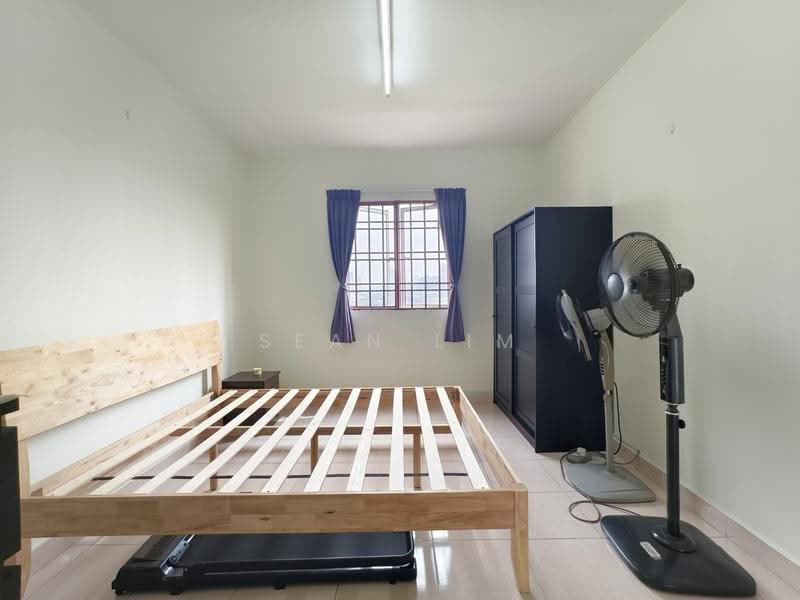 Pangsapuri untuk Disewa di Aliran Damai - Sean Lim - Bedroom - PropertyGuru.com.my