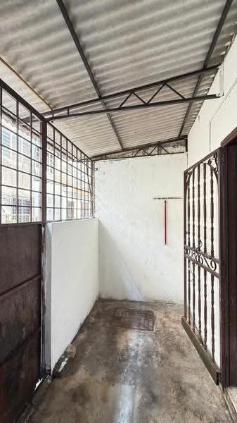 Rumah Teres 2.5-Tingkat untuk Dijual di Taman Sri Muda (Shah Alam) - Tom Yip - Exterior - PropertyGuru.com.my