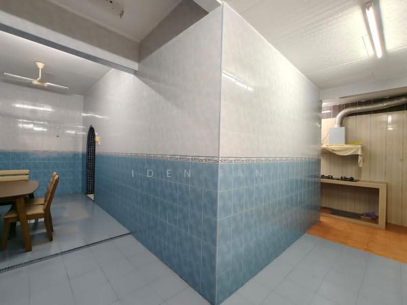 1-storey Terraced House for Sale in Taman Puteri Wangsa (Ulu Tiram) - Iden Tan - Kitchen - PropertyGuru.com.my