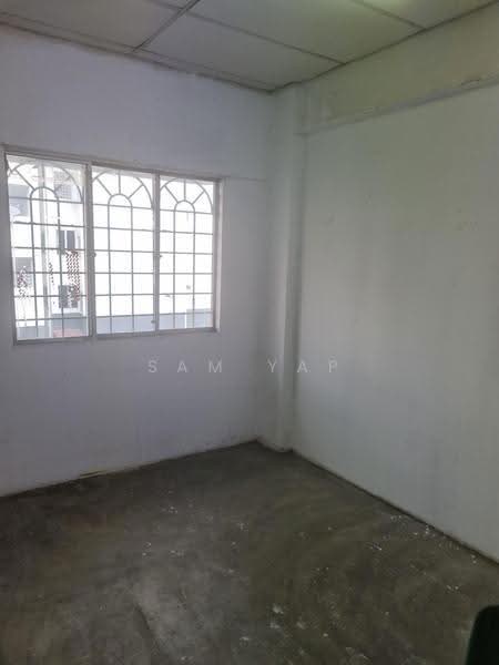 Pangsapuri untuk Dijual di Taman Sepakat Indah Apartment (P3) - Sam Yap - Interior - PropertyGuru.com.my