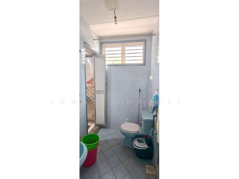 2-storey Terraced House for Sale in Alor Akar (Kuantan) - Idham Che'Ali - Bathroom - PropertyGuru.com.my