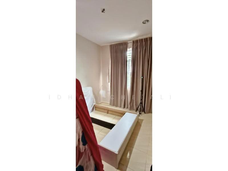 2-storey Terraced House for Sale in Alor Akar (Kuantan) - Idham Che'Ali - Bedroom - PropertyGuru.com.my