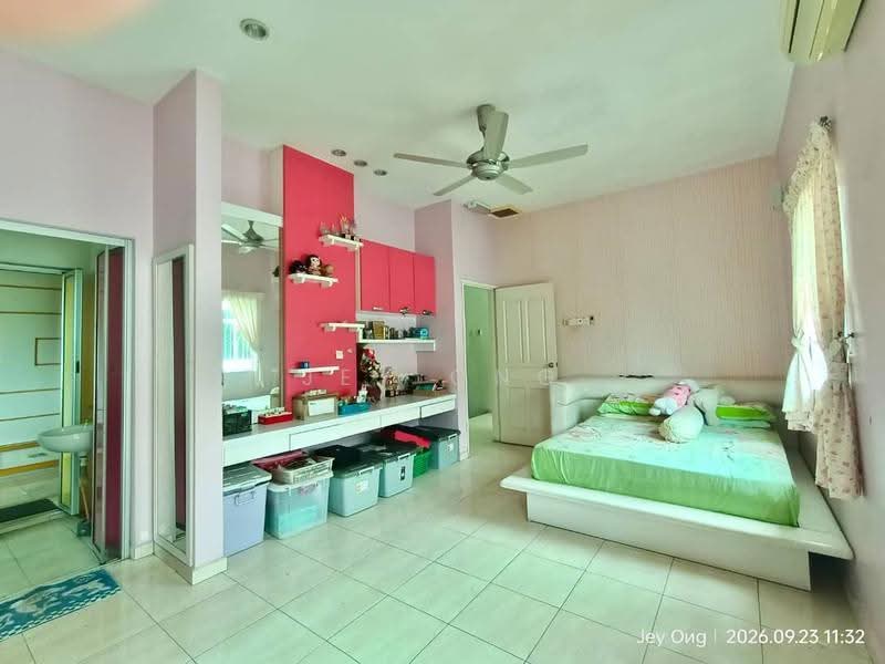Semi-Detached House for Sale in Butterworth (Penang) - Jey Ong - Bedroom - PropertyGuru.com.my