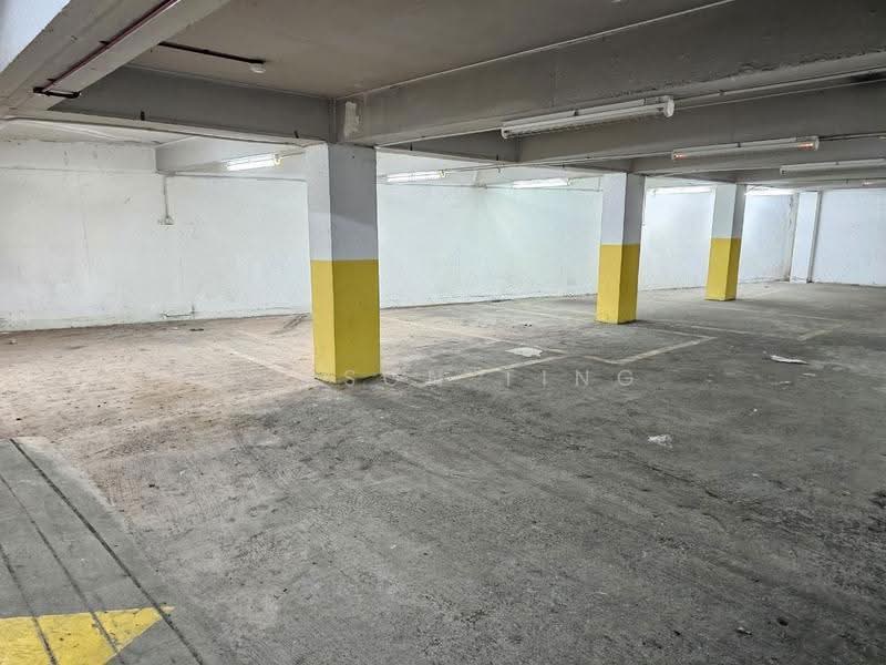 Office for Sale in Jalan Ipoh (Kuala Lumpur) - Benson Ting - Car Park - PropertyGuru.com.my