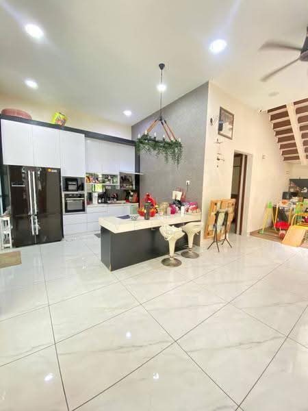 Semi-Detached House for Sale in Taman Nusa Bestari (Iskandar Puteri (Nusajaya)) - Jovel Lim - Kitchen - PropertyGuru.com.my