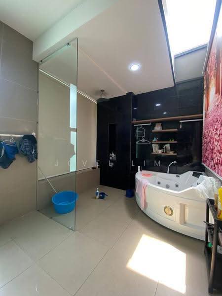 Semi-Detached House for Sale in Taman Nusa Bestari (Iskandar Puteri (Nusajaya)) - Jovel Lim - Bathroom - PropertyGuru.com.my