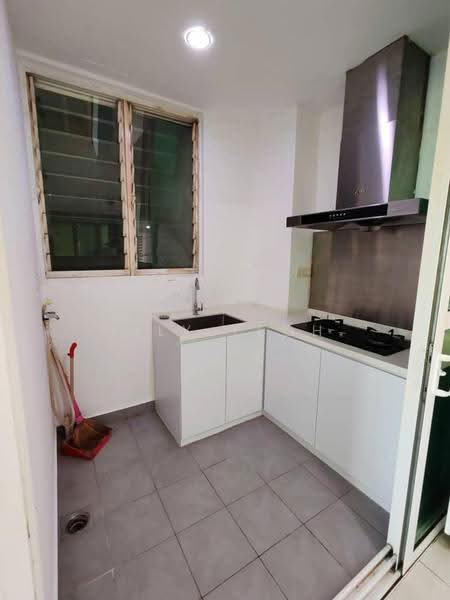 Service Residence for Rent at Impiria Residensi Bukit Tinggi Klang - LILY YEOH - Kitchen - PropertyGuru.com.my