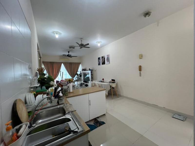 Kondominium untuk Dijual di 3 Residen @ Melawati - Wee . - Kitchen - PropertyGuru.com.my