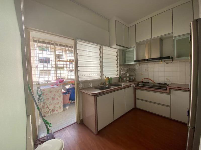 Apartment for Sale at Melati Apartments - Boon Siew - Kitchen - PropertyGuru.com.my