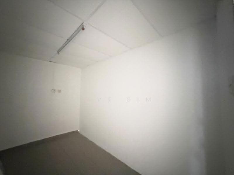 Kedai / Pejabat untuk Disewa di Taman Molek (Johor Bahru) - Dave Sim - PropertyGuru.com.my