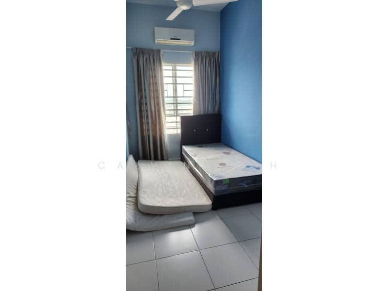 Kondominium untuk Dijual di One World 1 - Calvin Keoh - Bedroom - PropertyGuru.com.my