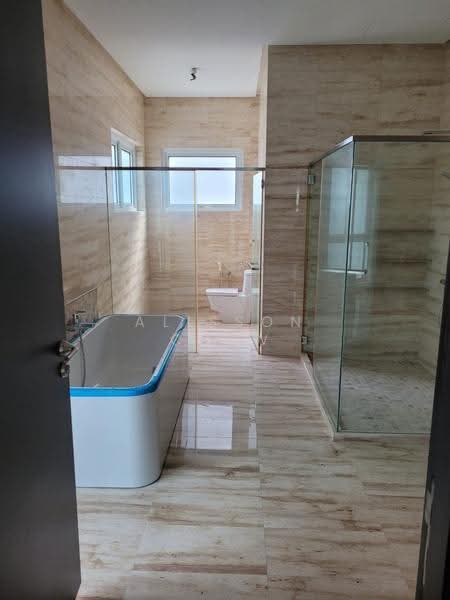 Bungalow House for Sale in Tanjung Bungah (Penang) - Alisson Chew - Bathroom - PropertyGuru.com.my