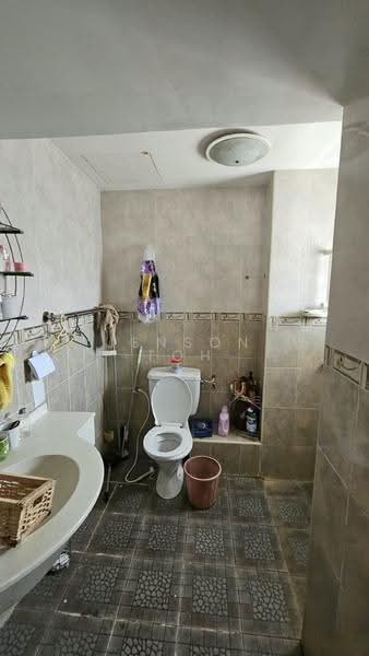Terraced House for Sale in Taman Bukit Permata (Selayang) - Jenson Toh - Bathroom - PropertyGuru.com.my