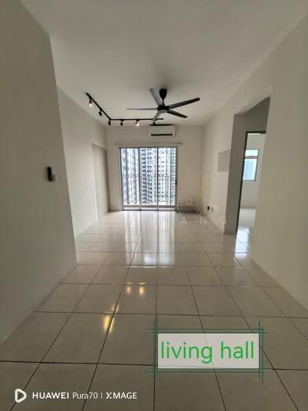 Condominium for Rent at MiNest Residence - Kai kwang Wan - Living Room - PropertyGuru.com.my