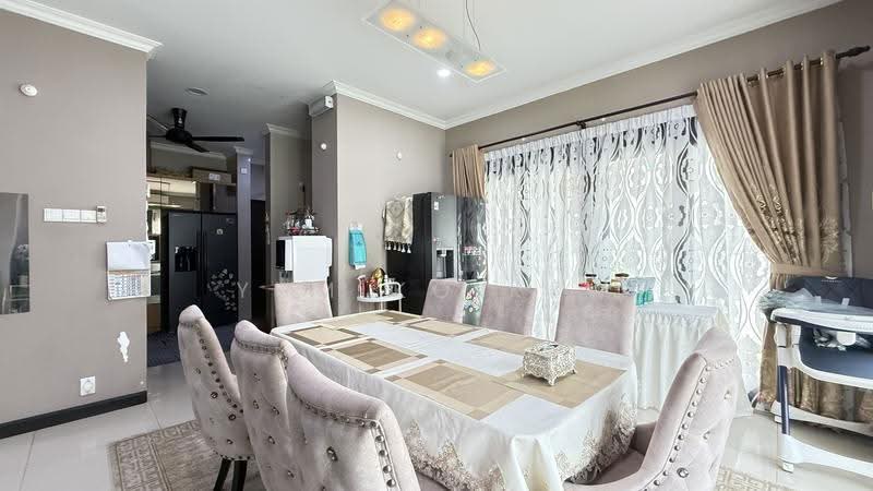 Bungalow House for Sale in Beverly Heights (Ampang) - Yumiko Kew - Dining Room - PropertyGuru.com.my